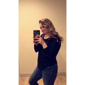 Meet your Posher, Alora